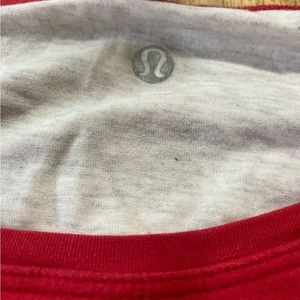 Beautiful lululemon vicerversa gray and red size 10